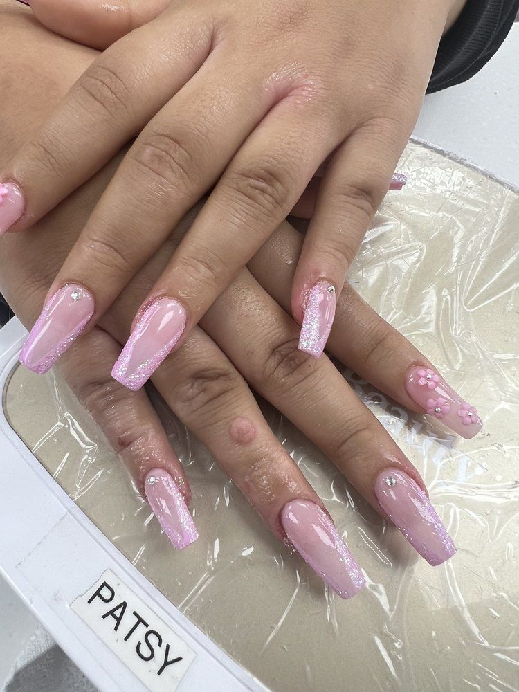 svc2 acrylic nails (1)